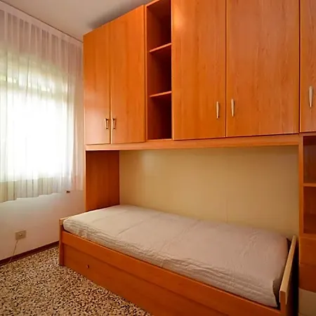 Warm Flat 100m From The With Ac - Beahost Bibione
